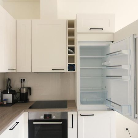 Lustica Bay Magnolia Apartment 蒂瓦特 外观 照片