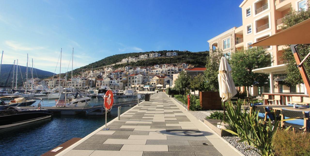 Lustica Bay Magnolia Apartment 蒂瓦特 外观 照片